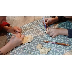 Dinozaury kolorowanka dla dzieci warsztaty kreatywne aktywna rozrywka komplet